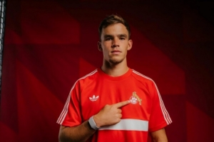 科隆官方：博洛尼亚26岁前锋达林加租借加盟，租期一个赛季